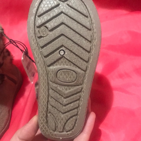 Cheetah toddler boots . Size 6 . - Picture 3 of 3